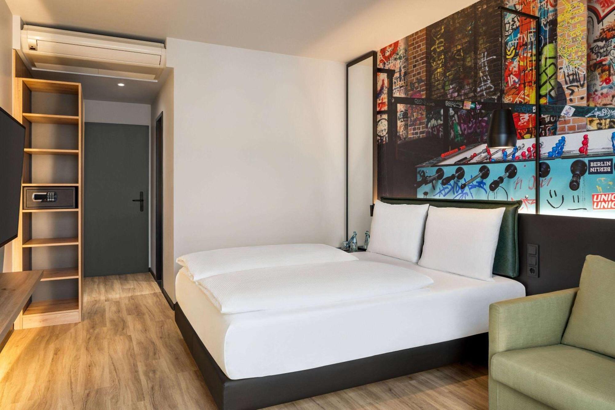 Vienna House Easy By Wyndham Berlin Potsdamer Platz Exterior photo