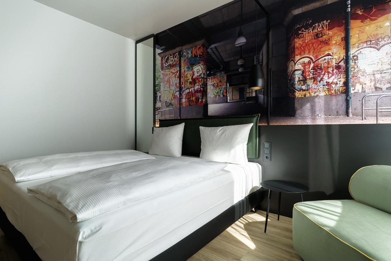 Vienna House Easy By Wyndham Berlin Potsdamer Platz Exterior photo
