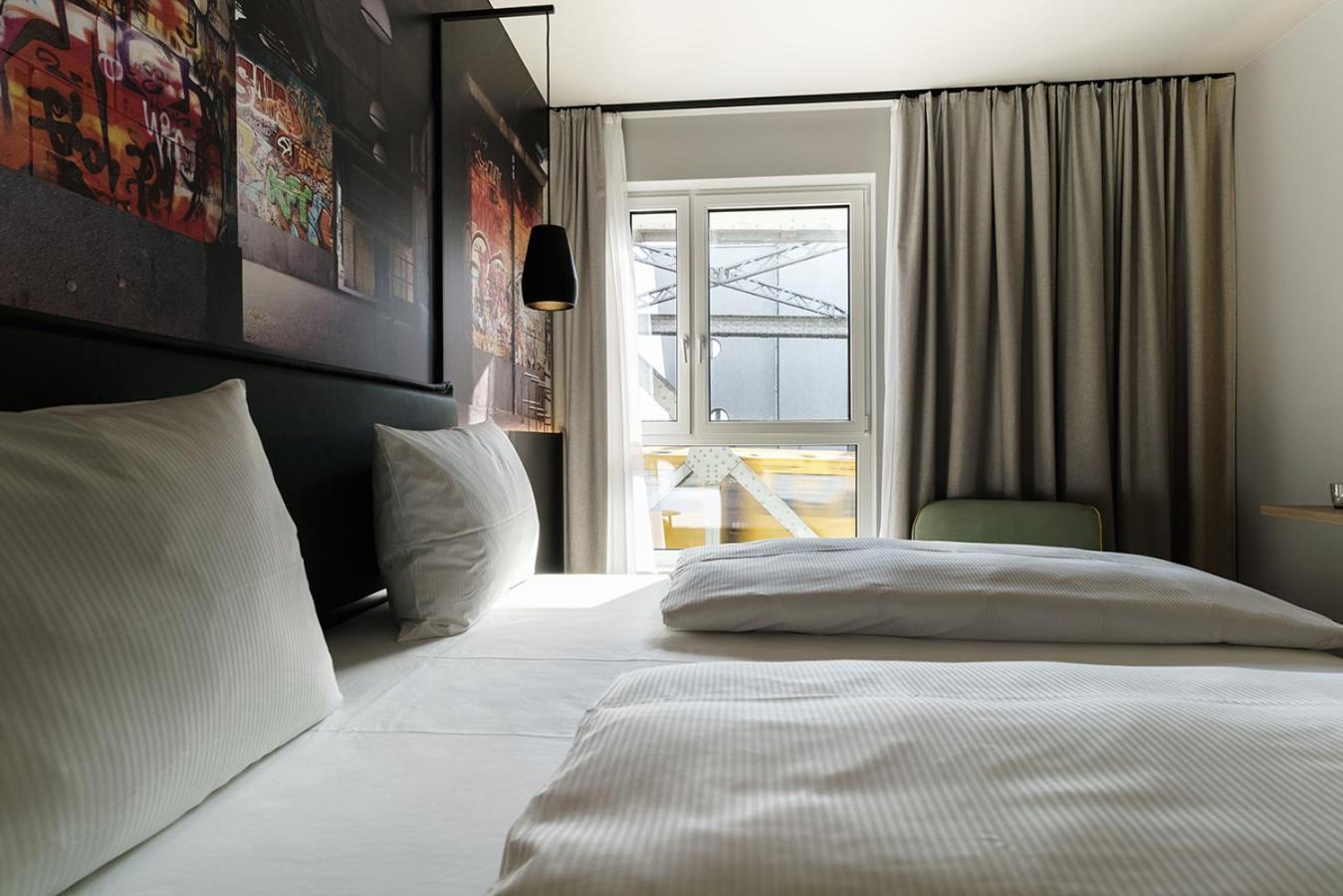 Vienna House Easy By Wyndham Berlin Potsdamer Platz Exterior photo