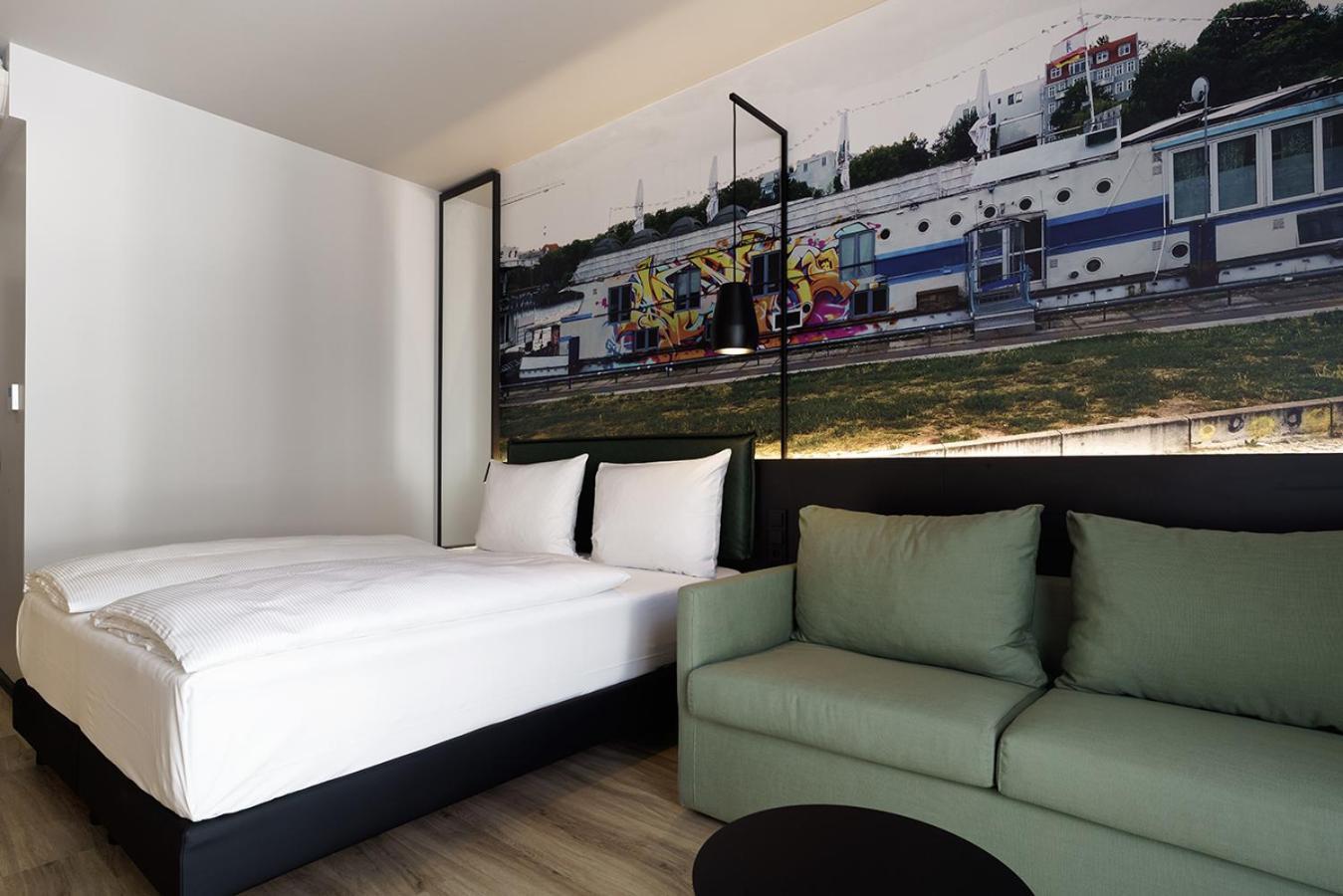 Vienna House Easy By Wyndham Berlin Potsdamer Platz Exterior photo